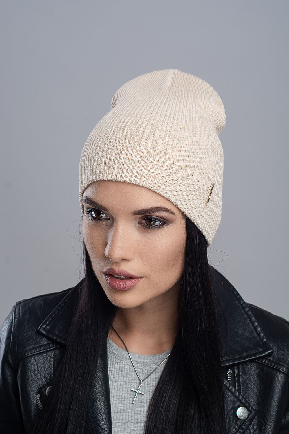 Шапка Leks/Jolie Каролина Размер (53-57) Цвет (жемчуг+персик) 
Шапка Leks/Jolie Каролина Размер (53-57) Цвет (жемчуг+персик)