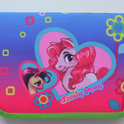 Пенал CLASS "Lovely Pony", 1 отделение, 1 отворот, голубой с розовым, без наполнения, 98102
Пенал CLASS "Lovely Pony", 1 отделение, 1 отворот, голубой с розовым, без наполнения, 98102