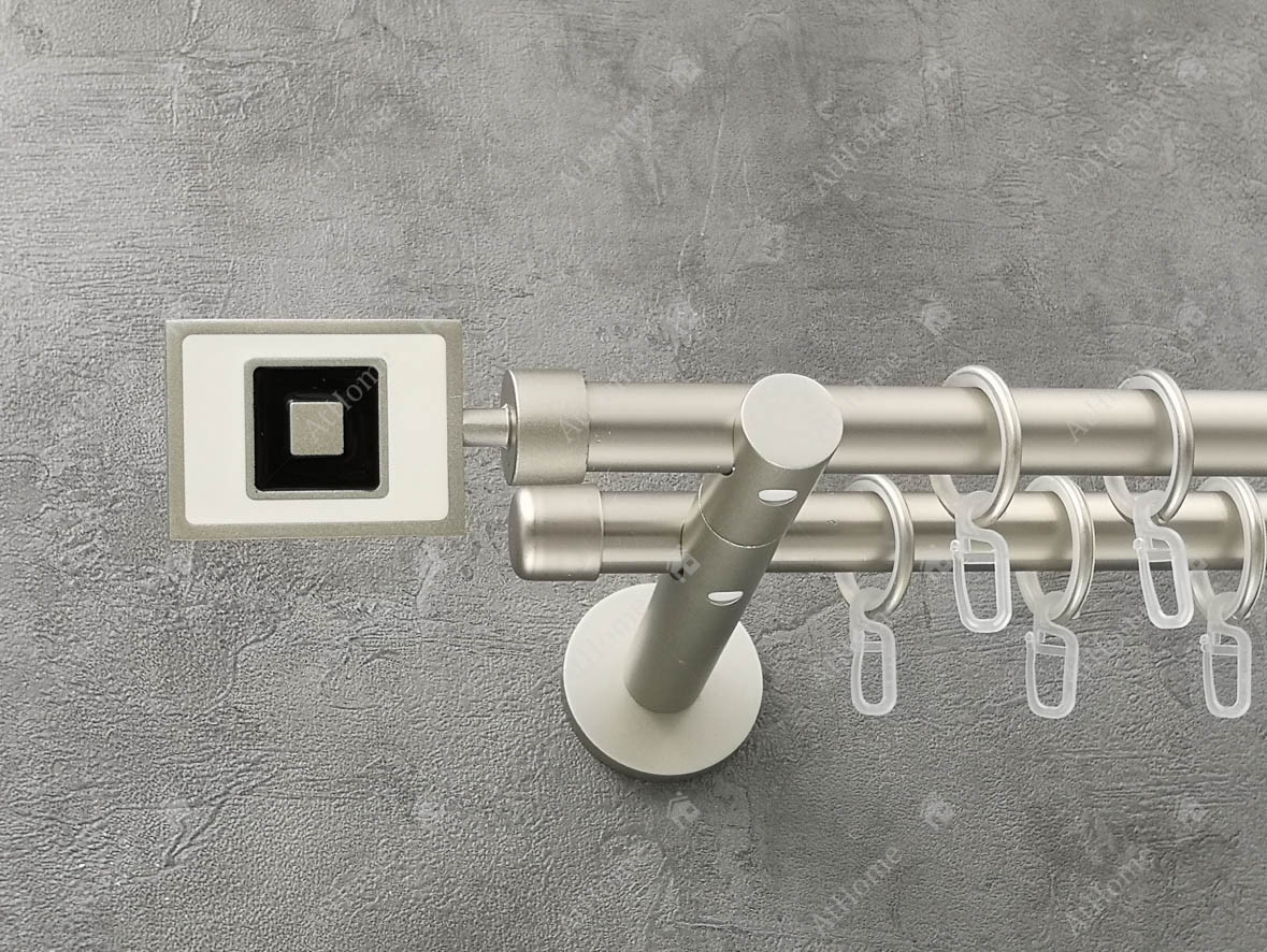 Карниз Quadrum Форма 160 см двойной универсальный Сатин 19/19 мм гладкая (кольца с крючками)
Карниз Quadrum Форма 160 см двойной универсальный Сатин 19/19 мм гладкая (кольца с крючками)