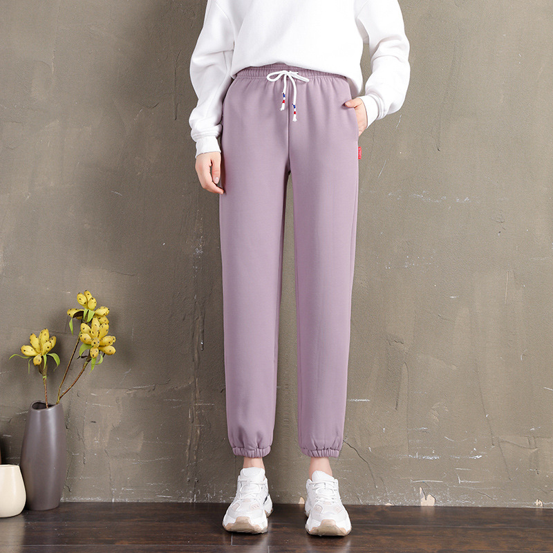 Брюки-джоггеры женские утепленные Fortune, фиолетовый Berni Fashion (M) Фиолетовый
Брюки-джоггеры женские утепленные Fortune, фиолетовый Berni Fashion (M) Фиолетовый