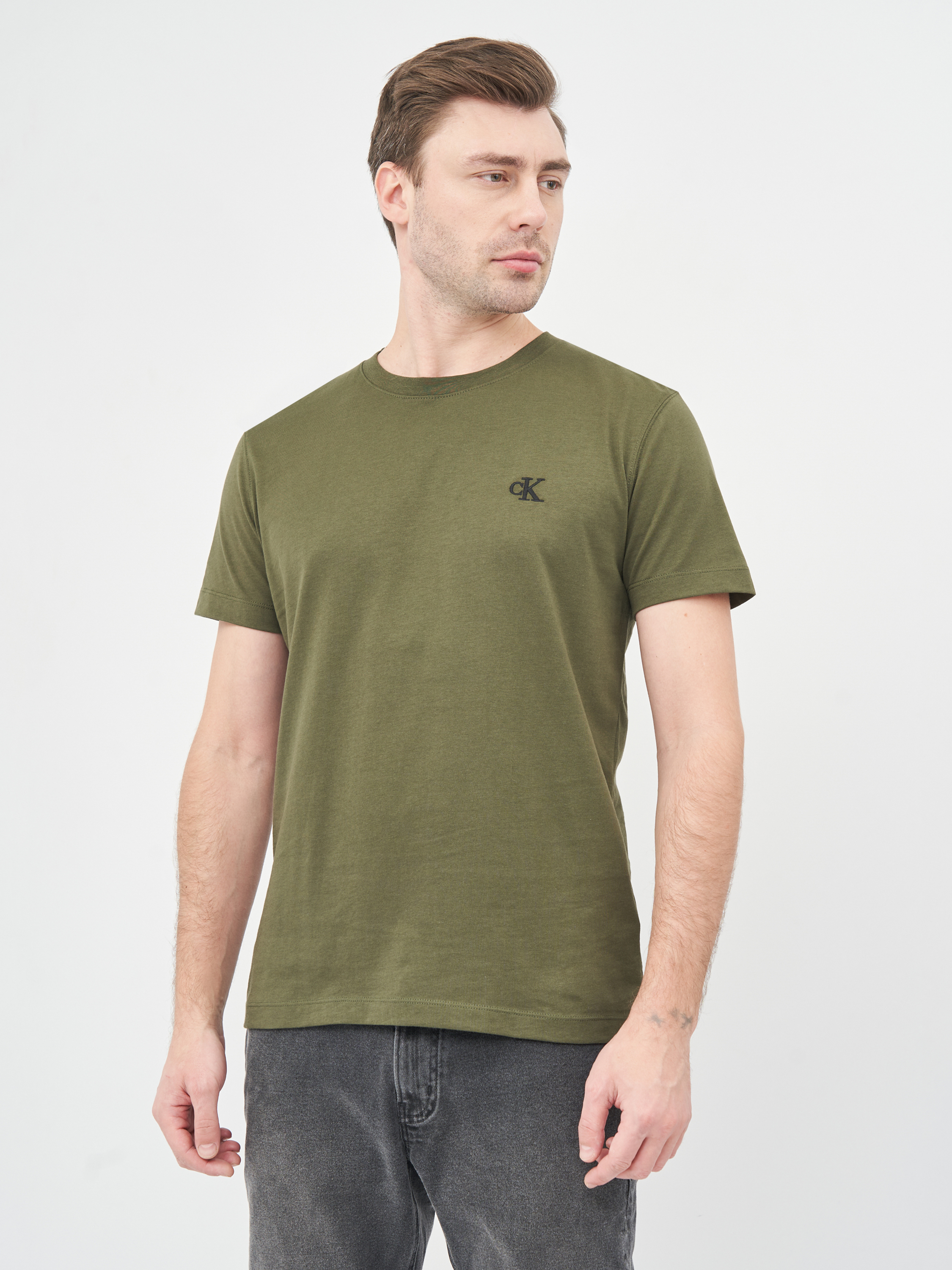Футболка Calvin Klein Jeans Ck Essential Slim Tee J30J314544-LDD XXL Deep Depths
Футболка Calvin Klein Jeans Ck Essential Slim Tee J30J314544-LDD XXL Deep Depths
