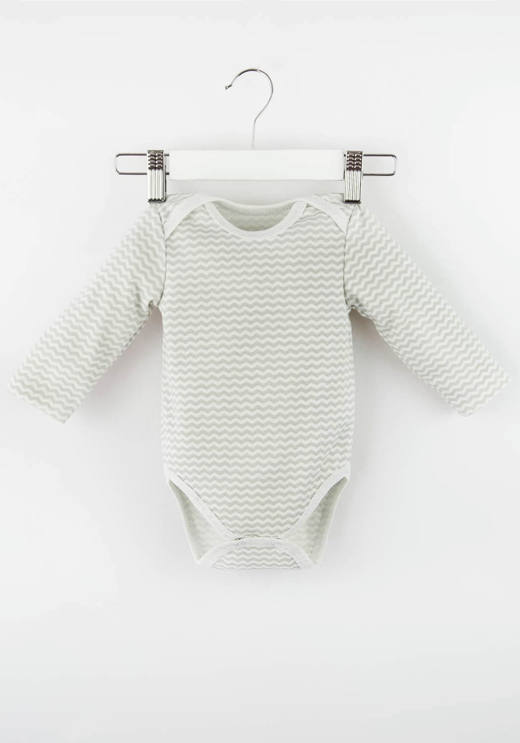 Боди Happy GaGa Лодочка цветной зигзаг 80 см молочный
Боди Happy GaGa Лодочка цветной зигзаг 80 см молочный