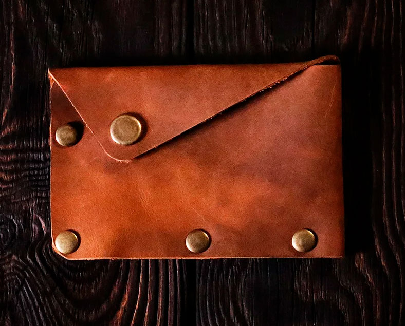 Кардхолдер Gridasov Leathercraft Corner из натуральной кожи коричневый (CR-007-BR)
Кардхолдер Gridasov Leathercraft Corner из натуральной кожи коричневый (CR-007-BR)