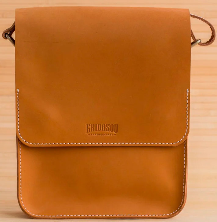 Сумка-планшет для тетрадей Gridasov Leathercraft Brick из натуральной кожи оранжевая (BG-031-OR)
Сумка-планшет для тетрадей Gridasov Leathercraft Brick из натуральной кожи оранжевая (BG-031-OR)