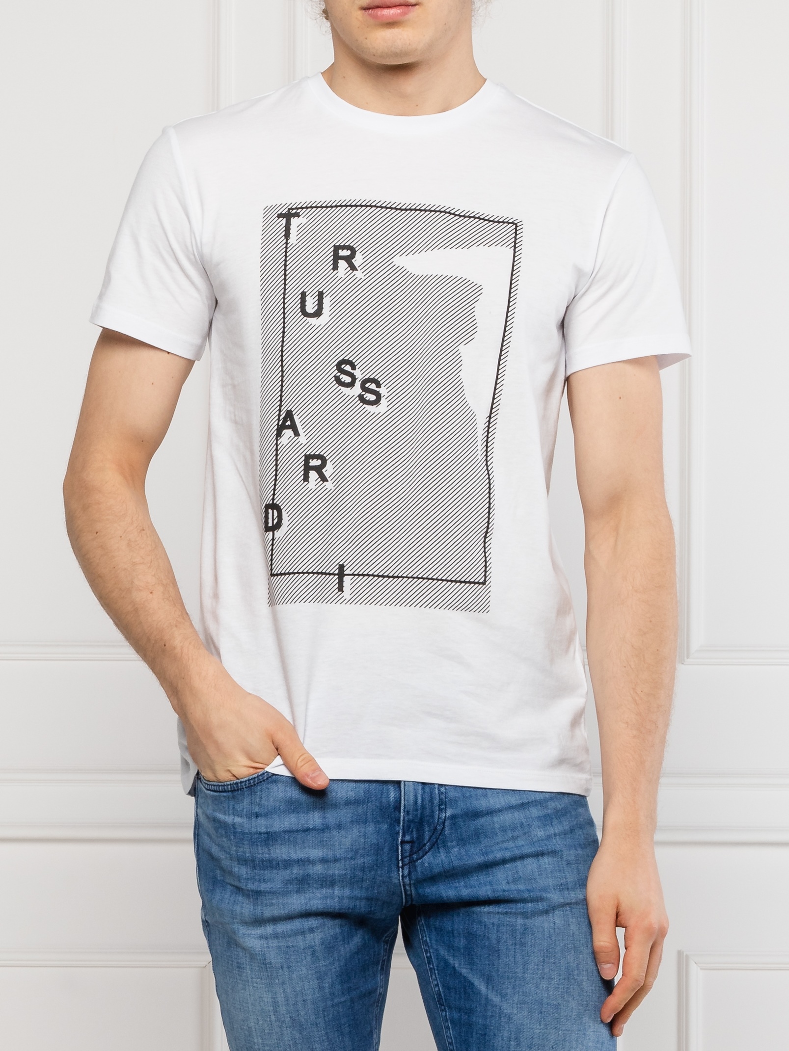 Футболка Trussardi 52T003041T0036013 Белый, Футболка Trussardi 52T003041T0036013 2XL Белый
Футболка Trussardi 52T003041T0036013 Белый, Футболка Trussardi 52T003041T0036013 2XL Белый
