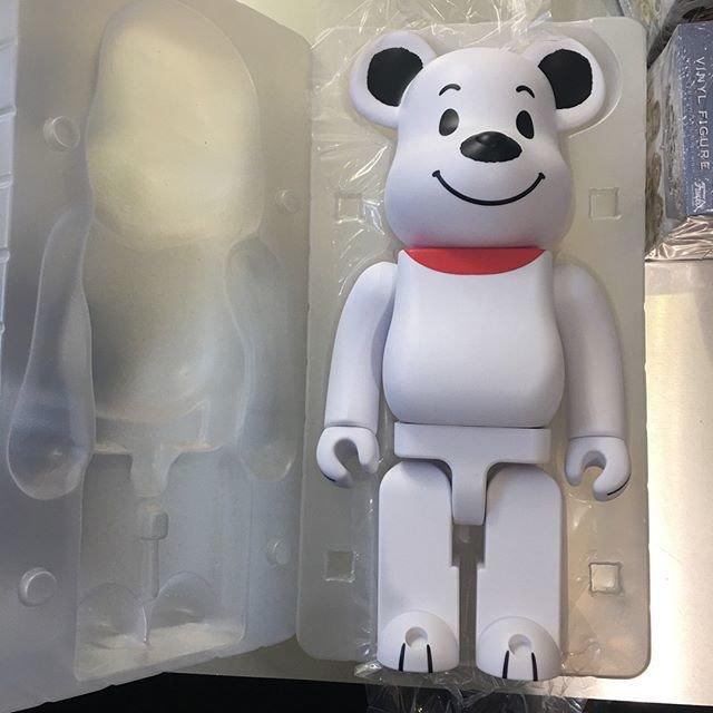 Дизайнерская Игрушка Беарбрик Фигурка Белый медведь Bearbrick 400 % (высота около 28 см)
Дизайнерская Игрушка Беарбрик Фигурка Белый медведь Bearbrick 400 % (высота около 28 см)