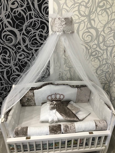 Комплект постельного детского белья Mexs Королевский велюр бежевый 120*60
Комплект постельного детского белья Mexs Королевский велюр бежевый 120*60