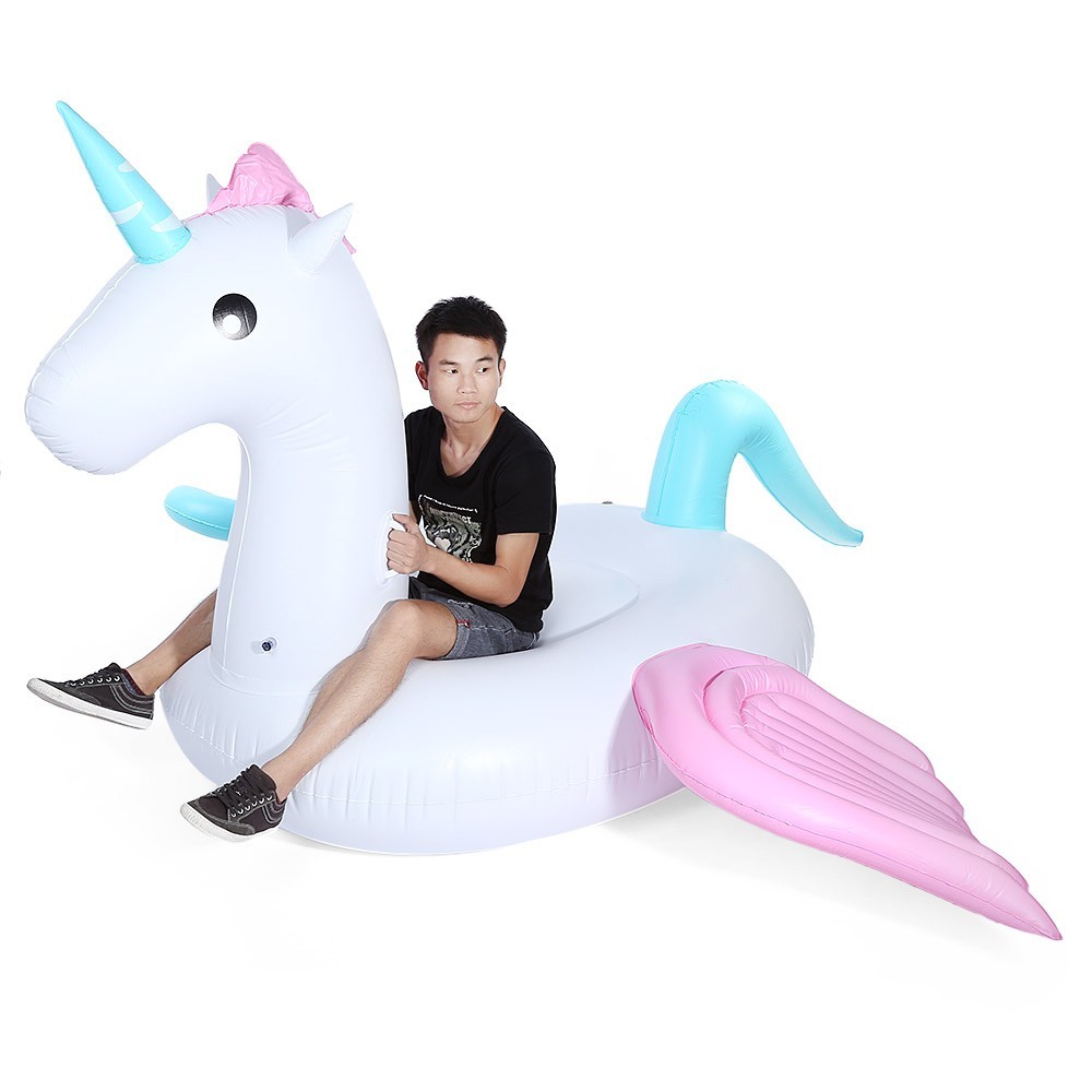 Надувной матрас Summer Toys Единорог с цветными крыльями 290х275х145 см (5776658)
Надувной матрас Summer Toys Единорог с цветными крыльями 290х275х145 см (5776658)