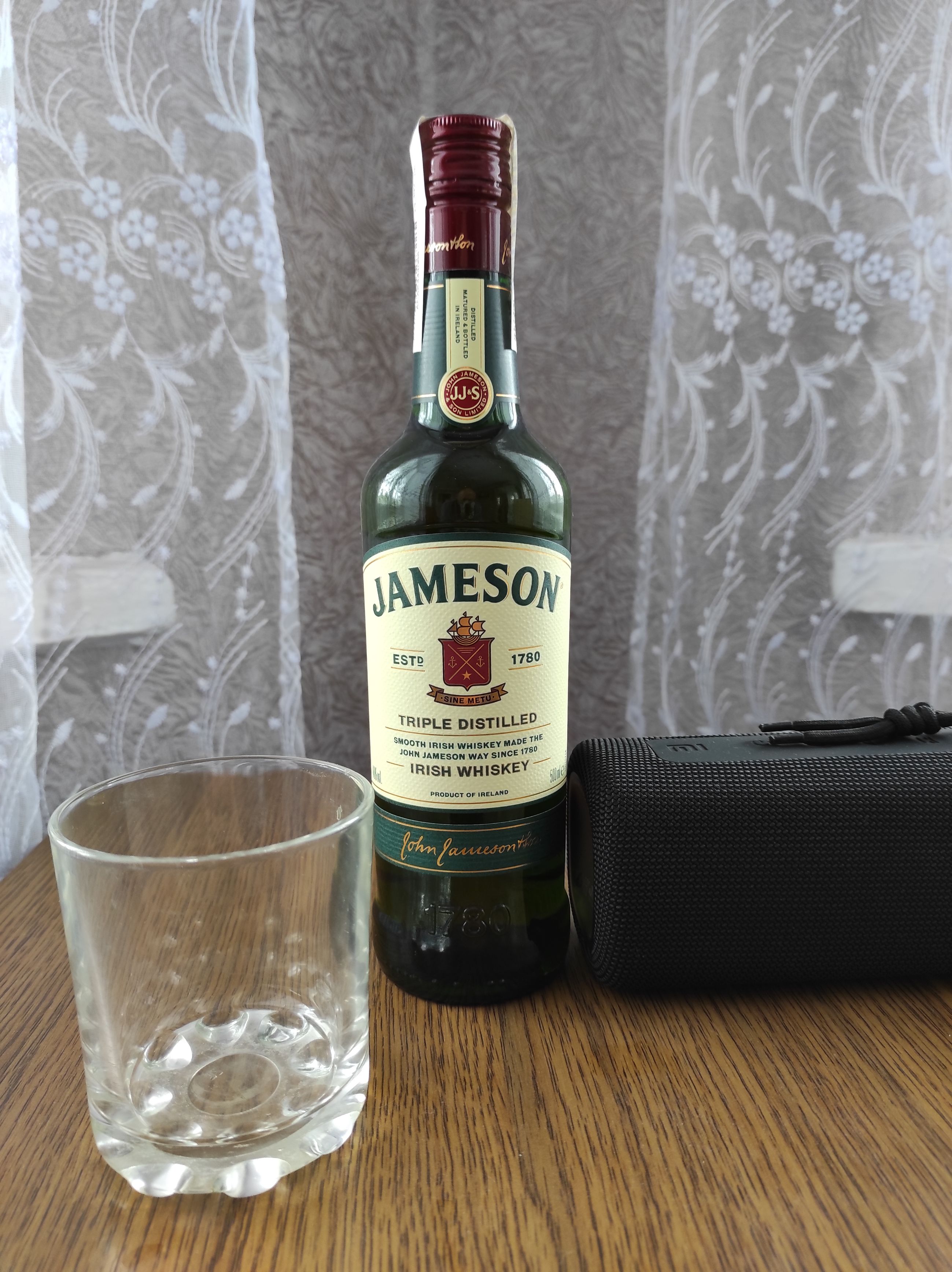 Виски Jameson Irish Whiskey 0.5 л 40% (5011007015534) – отзывы покупателей  | ROZETKA