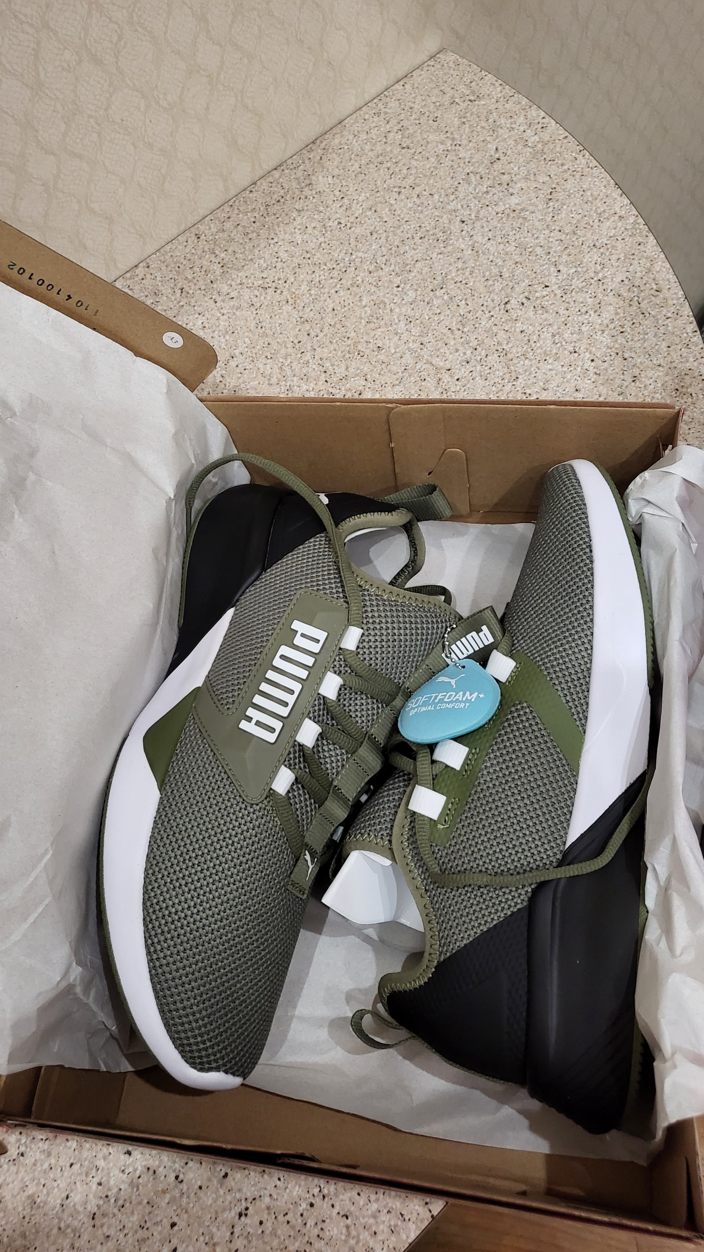 Puma retaliate outlet green