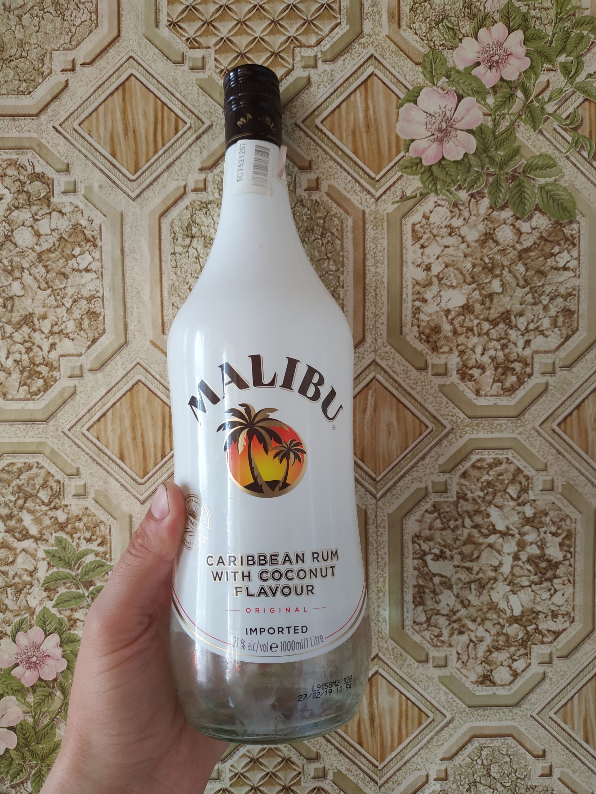 Ликер Malibu 0.7 л 21% (5010284100018)