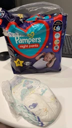 Подгузники-трусики ночные Pampers Night Pants Размер 4 (9-15 кг) 52 шт (8006530320665)