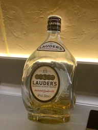 Виски Lauder's Finest 1 л 40% (5024546366630) фото от покупателей 8