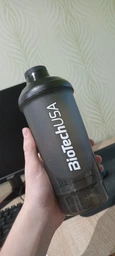 Шейкер BioTechUSA Wave+ Compact shaker 500ml /+150ml container/ Panther Black фото від покупців 13