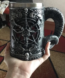 Чашка череп Baphomet с рогами, пентаграмма, 500 мл фото от покупателей 2