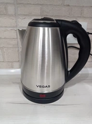 Електрочайник VEGAS VES-2044S фото від покупців 2