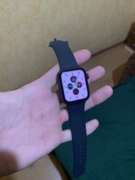 Смарт-часы Apple Watch SE GPS 44mm Space Grey Aluminium Case with Black Sport Band (MYDT2UL/A) фото от покупателей 2