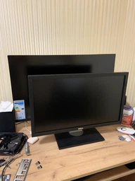 Монитор 31.5'' LG 4K UltraFine 32UN650-W фото от покупателей 7