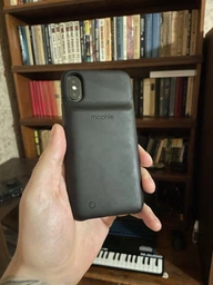 Чохол-акумулятор з бездротовою зарядкою Mophie Juice Pack Access, Power Bank 2000 mAh Б. У. для Iphone X/XS Black фото від покупців 3
