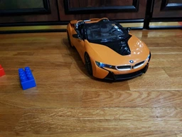 Радиоуправляемая машина BMW i8 Roadster (Rastar) Масштаб 1:14 фото от покупателей 3