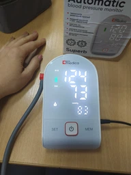 Автоматичний тонометр ProMedica Superb, індикатор аритмії, манжета 22-45 см, кабель Type-C, адаптер