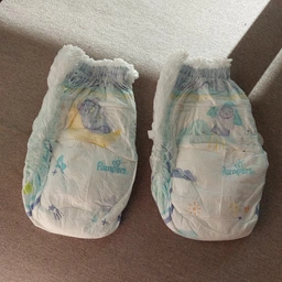 Подгузники-трусики ночные Pampers Night Pants Размер 4 (9-15 кг) 104 шт (8006530320559) фото от покупателей 9