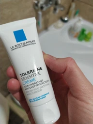 Пребиотический увлажняющий крем La Roche-Posay Toleriane Sensitive Уменьшения чувствительности кожи 40 мл (3337875578486) фото от покупателей 5