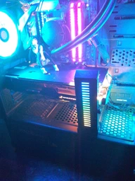 Тримач для відеокарти DeepCool GH-01 LED фото від покупців 3