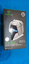 Зарядна станція Vertux PowerBase-PS5 для двох геймпадів PlayStation 5 Dualsense (powerbase-ps5.white) фото від покупців 6