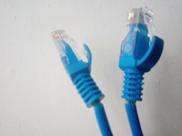Патч-корд литой RITAR, CCA, UTP, RJ45, Cat.5e, 0,3m, желтый Q710 фото от покупателей 13
