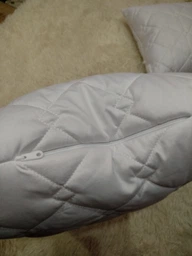Подушка для сну Sleepingg Антиалергенне волокно 50х70 см Стьобаний чохол зі стібкою та блискавкою Біла (4820182650093) фото від покупців 3