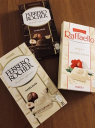 Молочный шоколад Ferrero Rocher с лесными орехами 90 г фото от покупателей 7