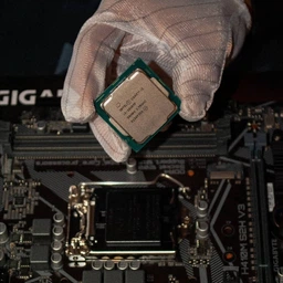 Процесор Intel Core i3 i3-10105F, Tray (CM8070104291323)
