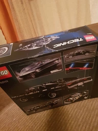 Конструктор LEGO Technic Dom's Dodge Charger (42111) [78499] фото от покупателей 7