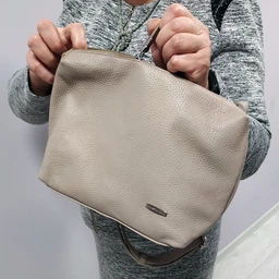Кожаная женская сумка кросс-боди Borsacomoda 810023 черная фото от покупателей 16