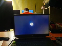 Ноутбук HP Pavilion Gaming 15-ec2004ua (4A7M7EA) Shadow Black фото от покупателей 15