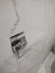 Тримач туалетного паперу з кришкою Perfect Sanitary Appliances RM 1601 латунь, настінний, хром фото від покупців 6