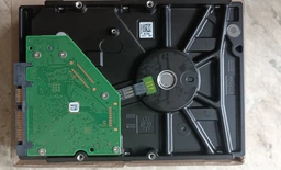 Жесткий диск Seagate IronWolf (ST2000VN004) фото от покупателей 9