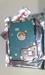 Жорсткий диск для ноутбука 2.5" 1TB Toshiba (HDWL110UZSVA) фото від покупців 16