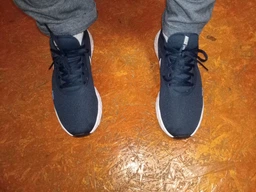Мужские кроссовки для бега Nike Revolution 5 BQ3204-001 48.5 (14US) 32 см Черные (193151520821) фото от покупателей 12