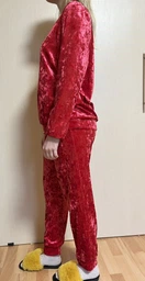 Піжама (світшот + штани) жіноча великих розмірів велюрова Martelle Lingerie M-309 велюр 42 (XL) Чорна (MAR309045V) фото від покупців 4