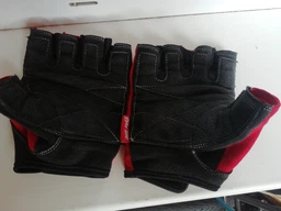 Рукавички для фітнесу Power System Pro Grip PS-2250 XL Red (PS-2250_XL_Red) фото від покупців 10
