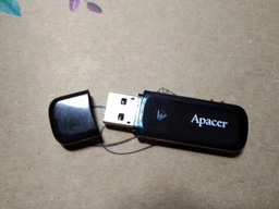 Флеш память USB Apacer AH355 32GB USB 3.2 Gen1 Black (AP32GAH355B-1) фото от покупателей 2