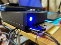 Жесткий диск LaCie 1 Big Dock Thunderbolt 3 10TB STHS10000800 3.5" External фото от покупателей 1