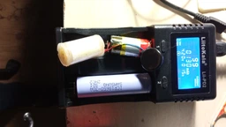 Универсальное ЗУ Liitokala Lii-PD2, 2 канала Ni-Mh/Li-ion/LiFePo4, 220V/12V, LCD, Box фото от покупателей 1