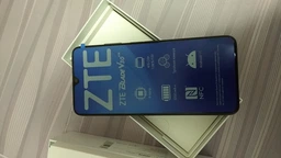 Мобильный телефон ZTE Blade V30 Vita 4/128GB Blue фото от покупателей 6