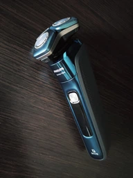 Электробритва PHILIPS S7786/55 серии 7000 фото от покупателей 19