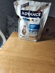 Сухий корм Advance Adult Chicken & Rice для котів з куркою і рисом 1.5 кг фото від покупців 4