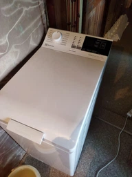 Стир. машина с верт. загр. Electrolux EW6T4062U, 6кг, 1000, A+++, Дисплей, Белый (EW6T4062U) фото от покупателей 14