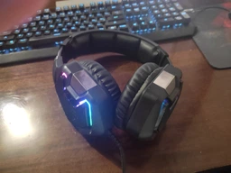 Игровые наушники ONIKUMA K10 Pro с микрофоном, RGB подсветкой и 50мм динамиками для ПК и консолей фото от покупателей 1